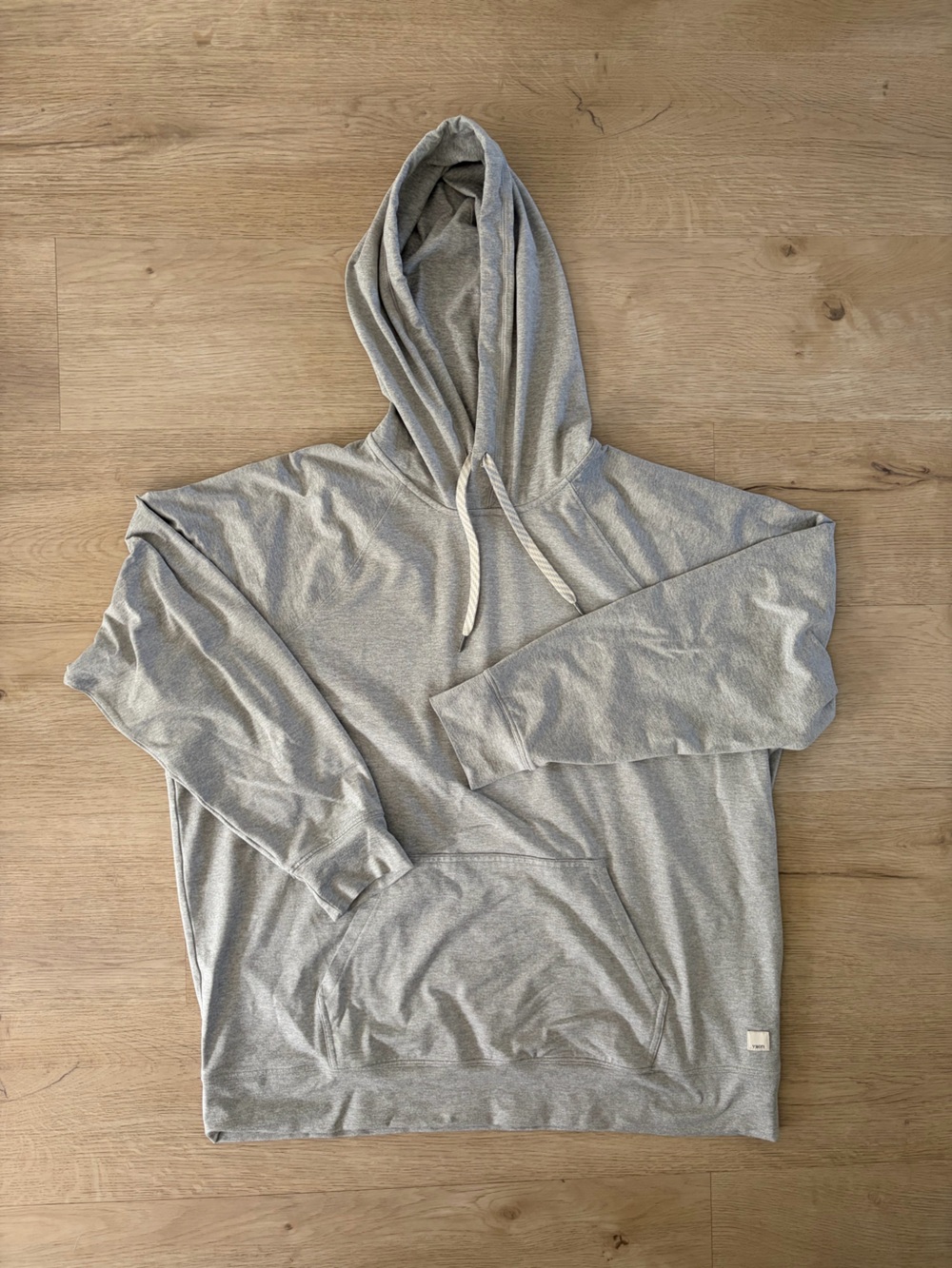 Vuori Halo Essential Hoodie Pullover - Women’s Light Heather Gray